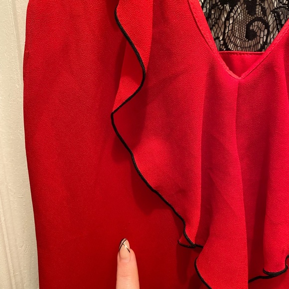 Ruffled Front, Sleeveless, Red with Black Lace A.Byer Women’s Top - Size Medium - Picture 5 of 5